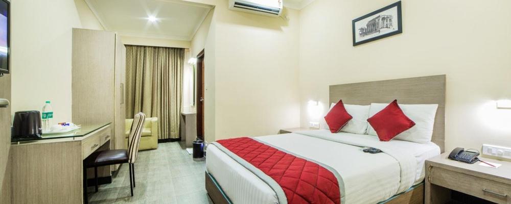 Comfy Luxury Hotel Bangalore Bagian luar foto